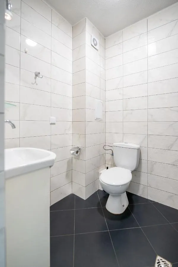 Cozy Little Apartment In Studentski Grad Sofia
