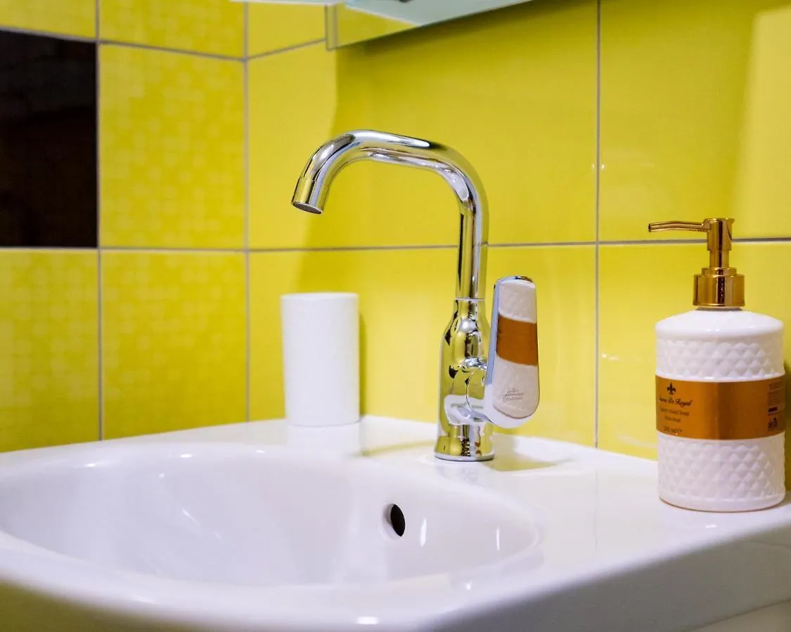 Cozy Little Apartment In Studentski Grad Sofia